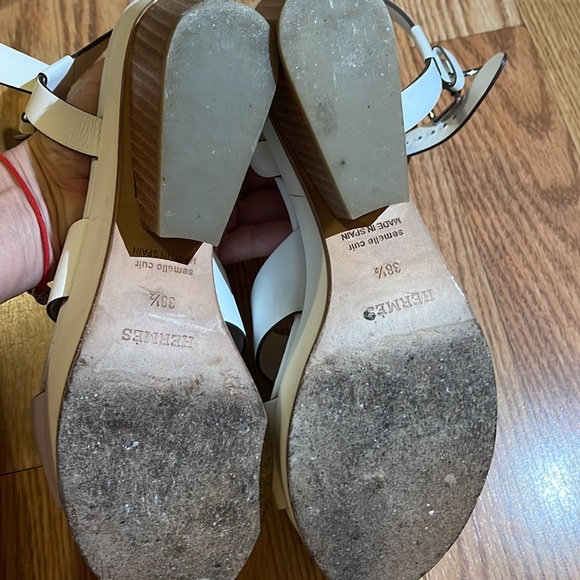 Platform - Picture 3 of 4